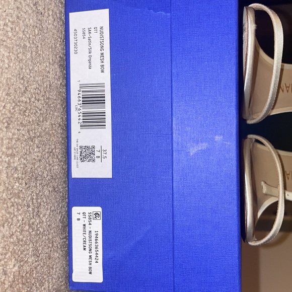 Stuart Weitzman Nudistsong mesh bow heels in white/cream size 7 - Picture 8 of 8